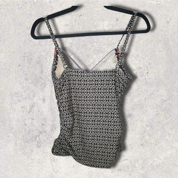 Kenneth Cole Tankini Top V Neck Removable Pads Geometric Black White S - Picture 3 of 6